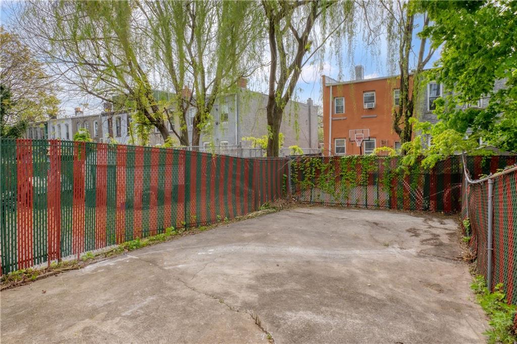 540 Ashford Street, Brooklyn, New York image 27