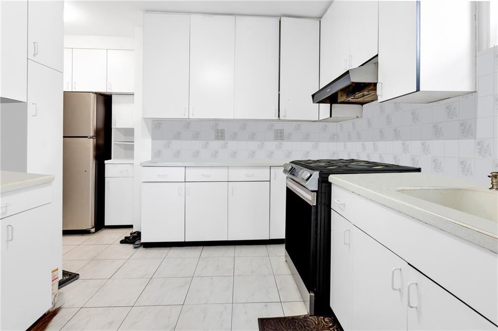 2580 Ocean Parkway #2K, Brooklyn, New York image 11