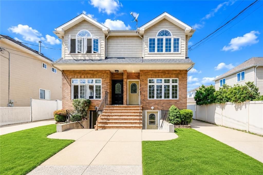 Photo of 81 Gary Street, Staten Island, NY 10312 (MLS # 503291)