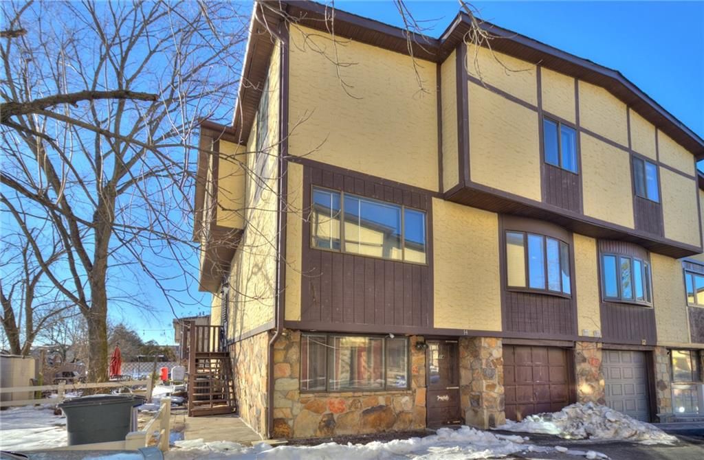 Photo of 14 Parkview Loop, Staten Island, NY 10314 (MLS # 499025)