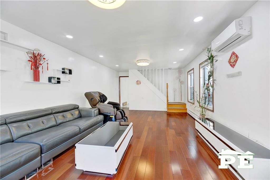 Photo of 3168 Whitney Avenue, Brooklyn, NY 11229 (MLS # 496751)