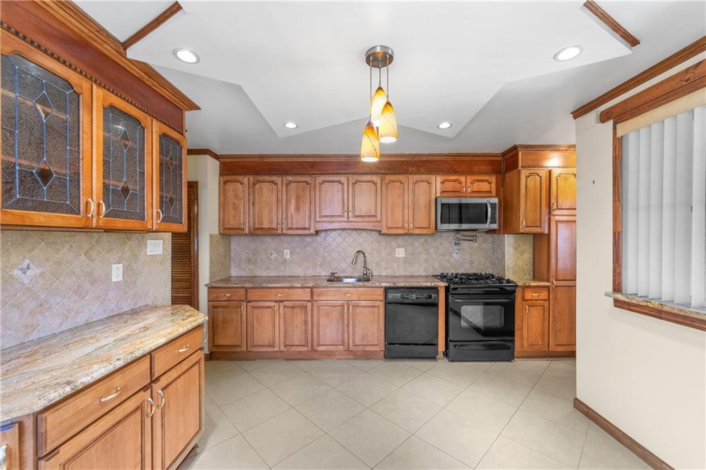 1272 48th Street, Brooklyn, New York image 11