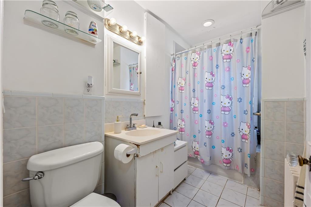 701 127th St, Queens, New York image 13