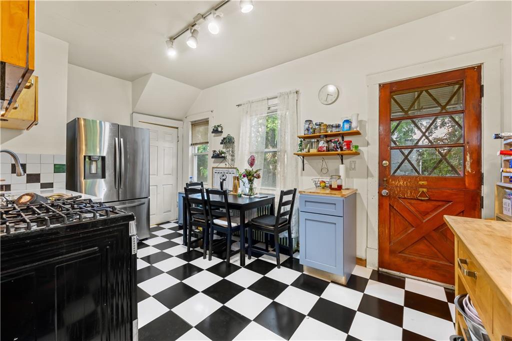 701 127th St, Queens, New York image 10