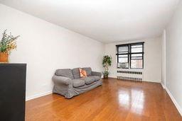Homes For Sale - 9040 Ft Hamilton Parkway #2I<br/> Brooklyn, NY 11209