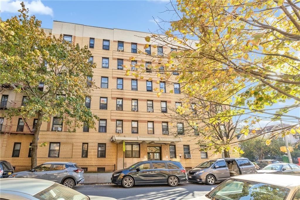 Photo of 1810 Avenue N #4C, Brooklyn, NY 11230 (MLS # 500581)