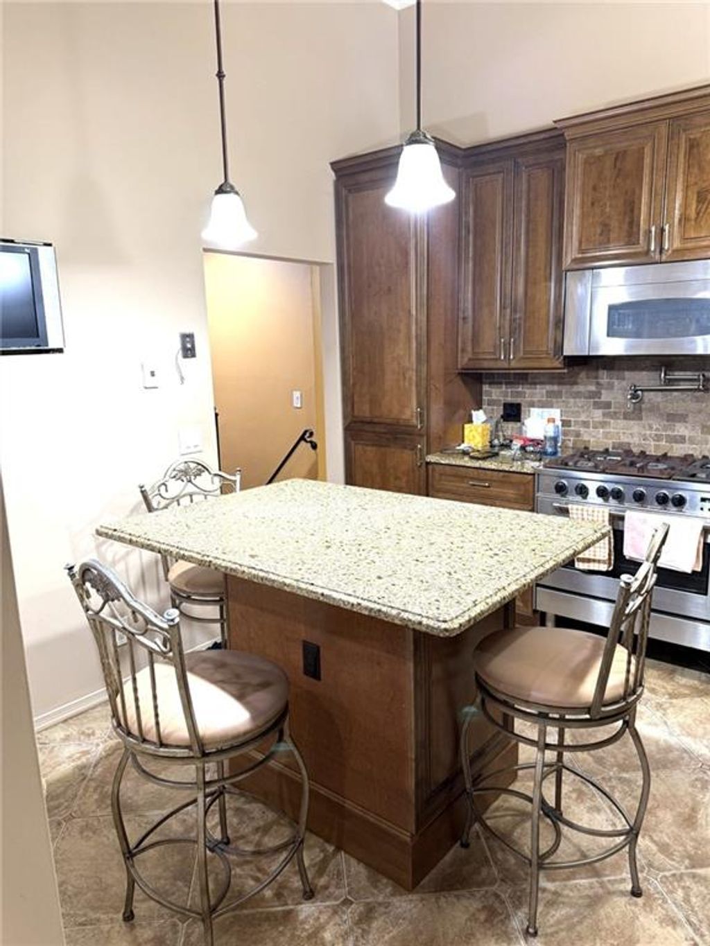 Photo of 450 Doane Avenue, Staten Island, NY 10308 (MLS # 499462)