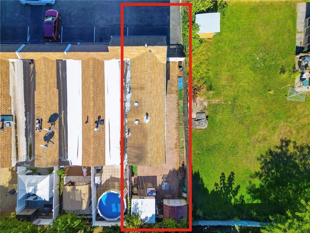 Photo of 31 Giordan Court, Staten Island, NY 10303 (MLS # 496698)