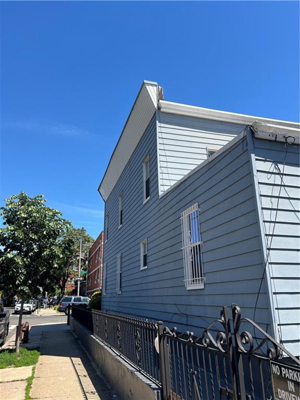 Photo of 2802 Cortelyou Road, Brooklyn, NY 11226 (MLS # 501496)