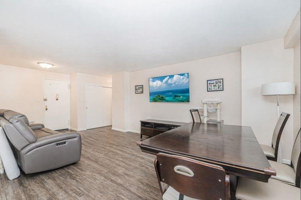 Photo of 1935 Shore Parkway #3E, Brooklyn, NY 11214 (MLS # 498220)
