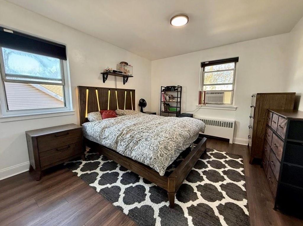 Photo of 565 castleton Avenue #2B, Staten Island, NY 10301 (MLS # 500330)