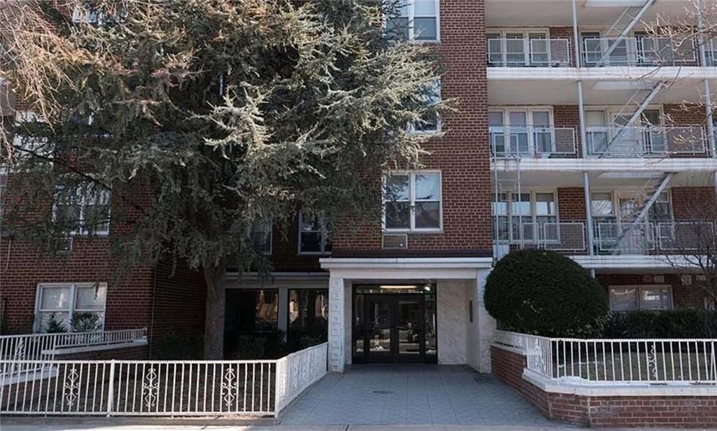 Photo of 2035 East 7th Street #4D, Brooklyn, NY 11223 (MLS # 494580)