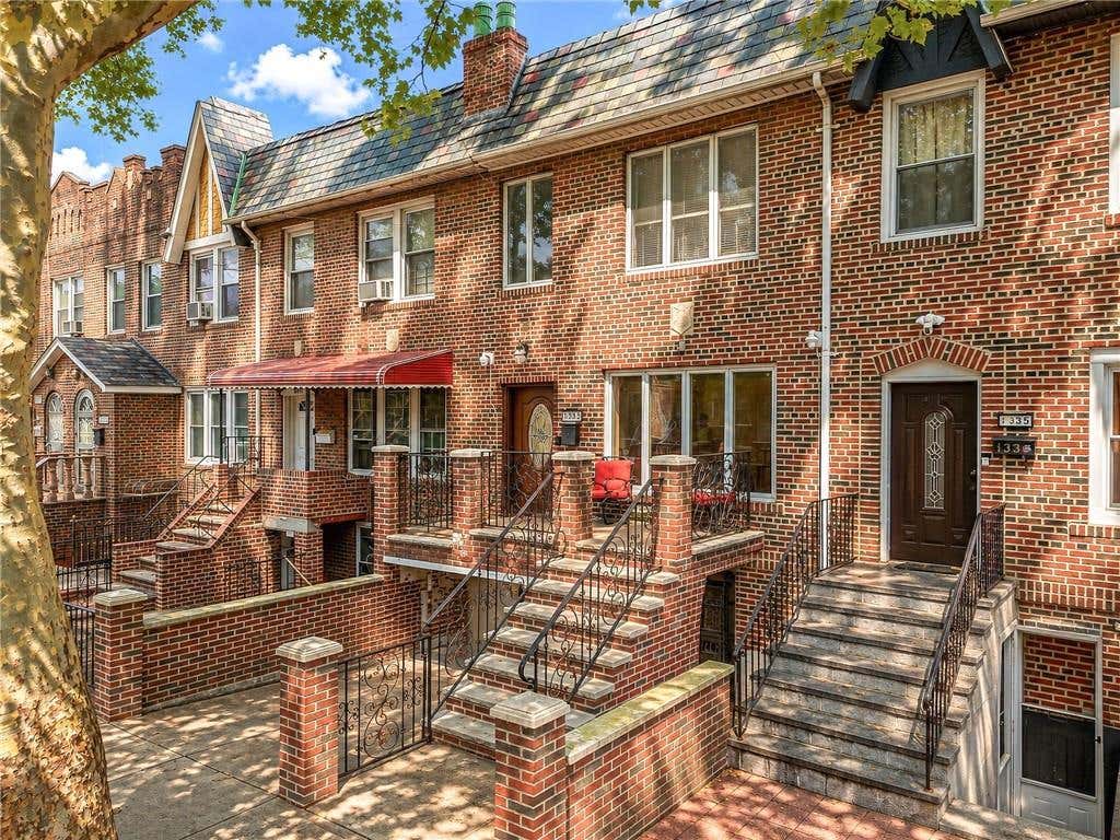 Photo of 1333 40th Street, Brooklyn, NY 11234 (MLS # 504016)