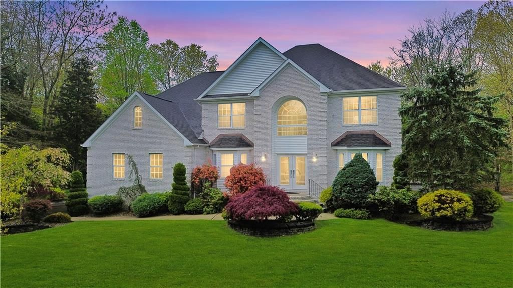 Photo of 9 Carlson Court, Other, NY 08527 (MLS # 497638)