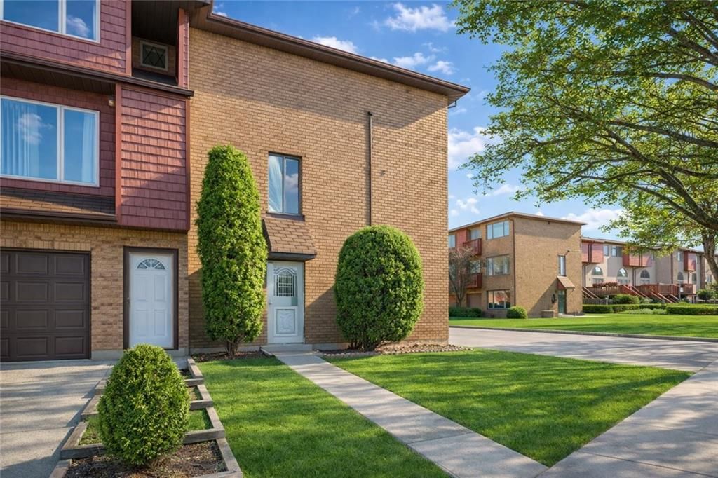 Photo of 5 Kay Place, Staten Island, NY 10305 (MLS # 500125)