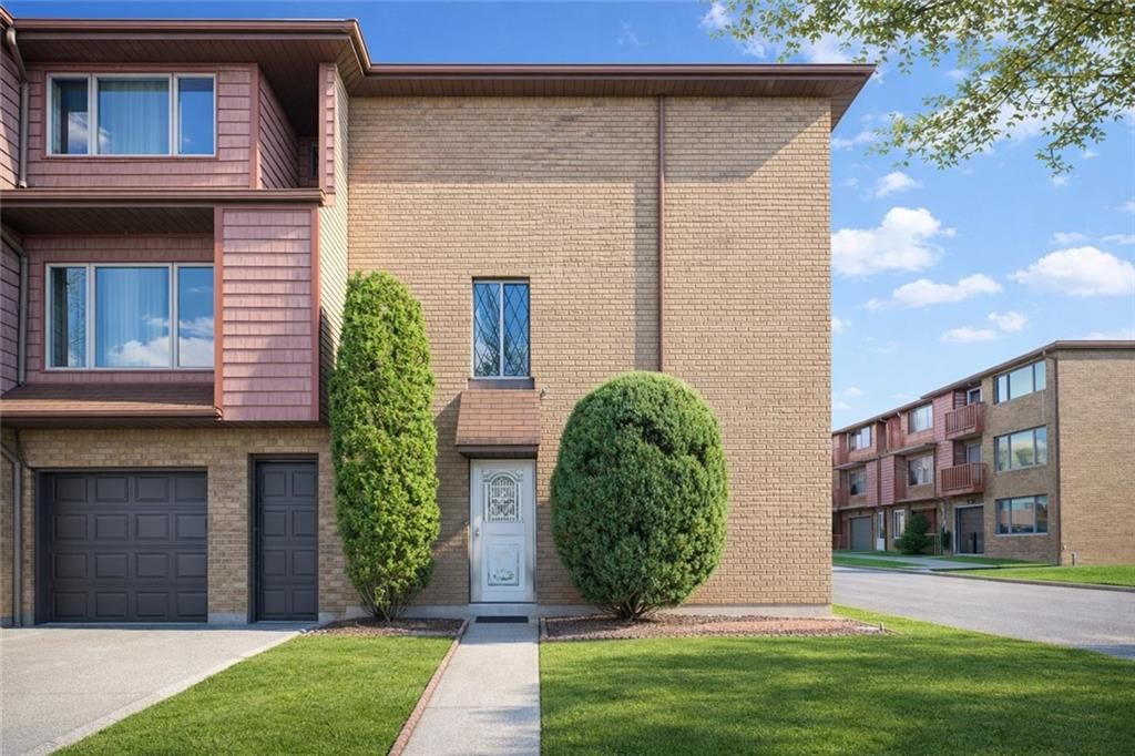 Photo of 5 Kay Place, Staten Island, NY 10305 (MLS # 500125)