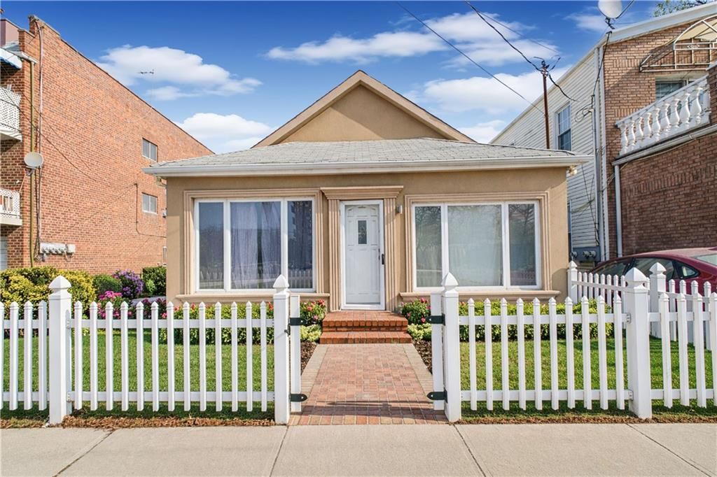 Photo of 2663 Cropsey Avenue, Brooklyn, NY 11214 (MLS # 498917)