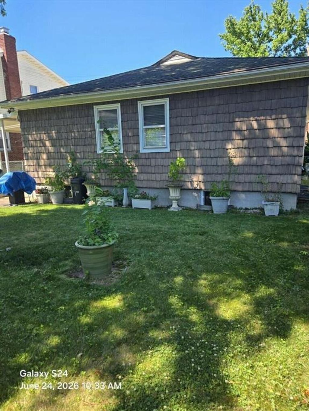 Photo of 153 Giffords Lane, Staten Island, NY 10308 (MLS # 502555)