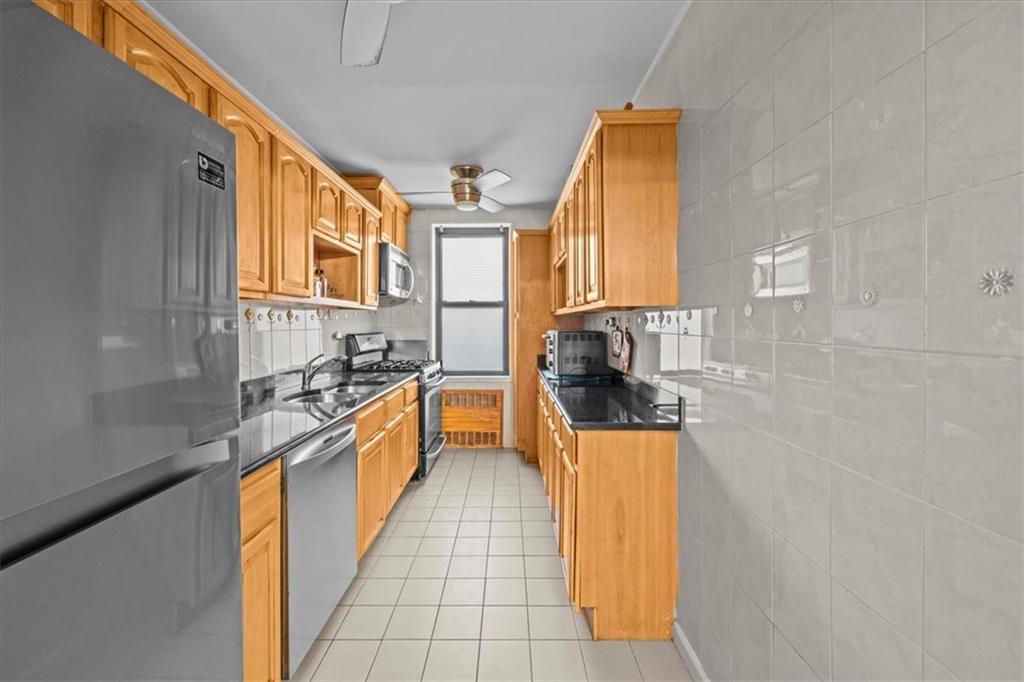 Photo of 2270 Plumb 1st Street #1B, Brooklyn, NY 11229 (MLS # 504956)