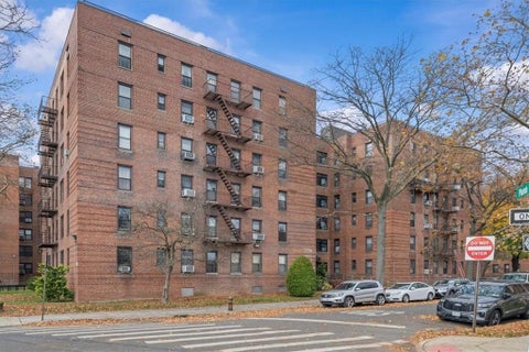Homes For Sale - 2270 Plumb 1st Street #1B<br/> Brooklyn, NY 11229