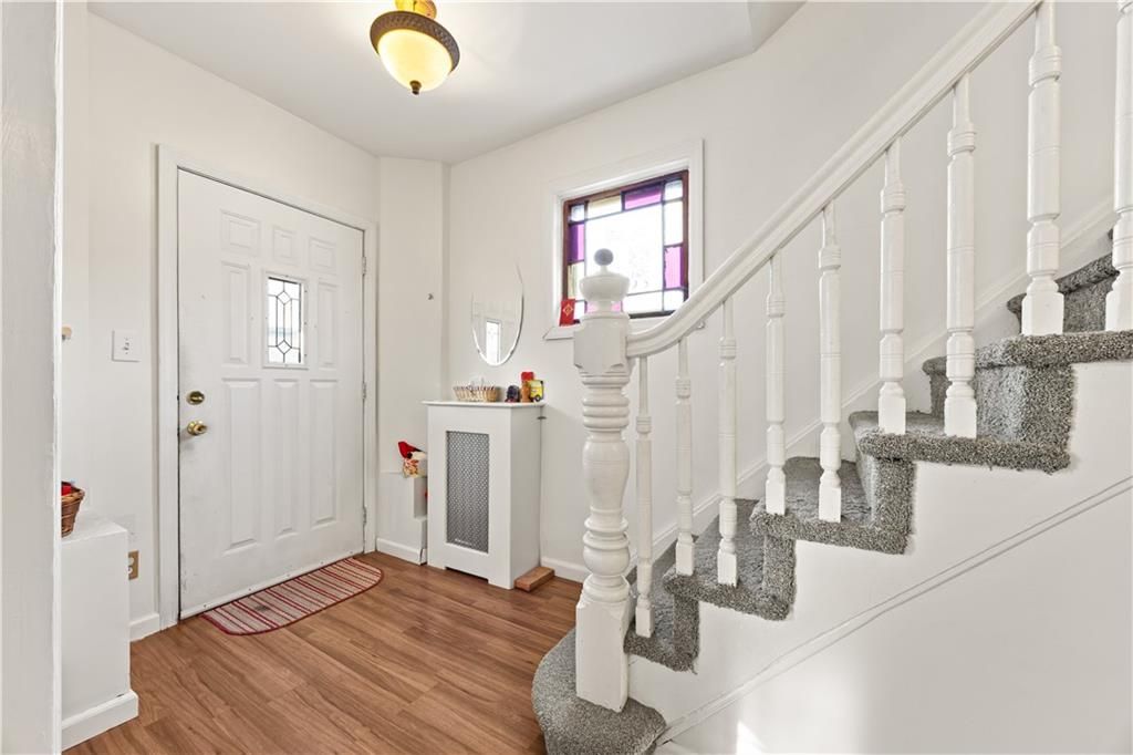 Photo of 39 Reynolds Street, Staten Island, NY 10305 (MLS # 498171)