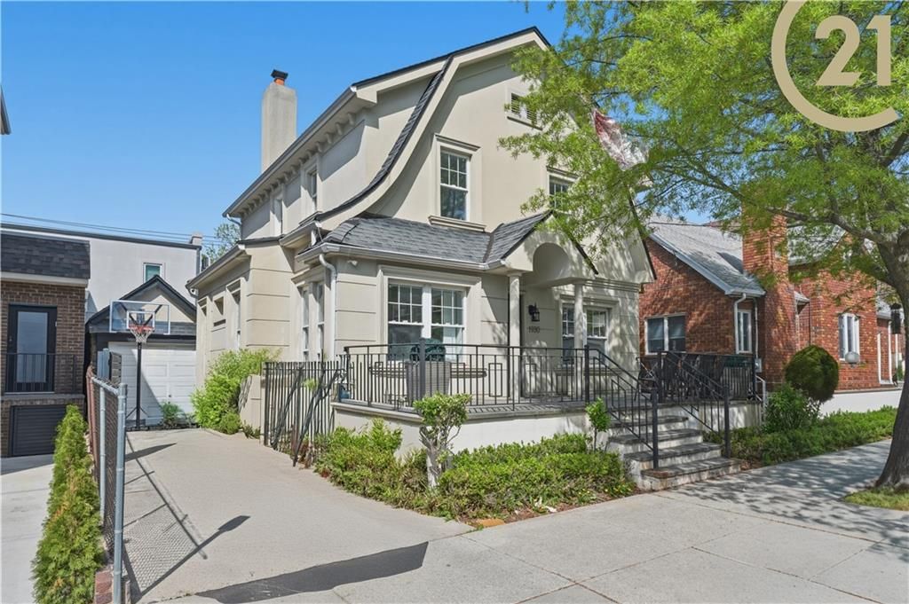 Photo of 1930 Homecrest Avenue, Brooklyn, NY 11229 (MLS # 501000)