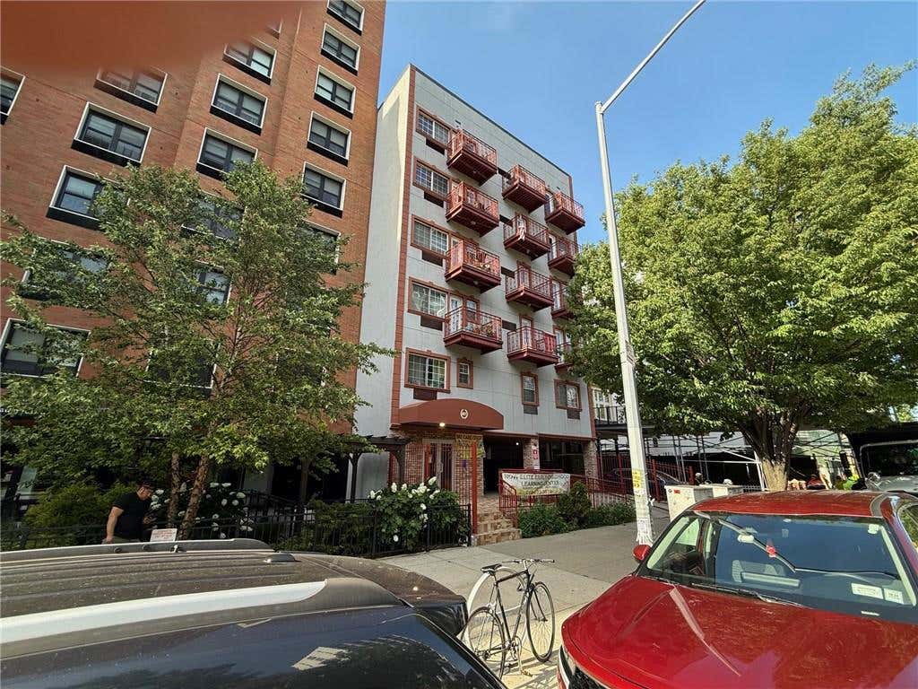 Photo of 337 Lenox Road #3D, Brooklyn, NY 11226 (MLS # 502535)