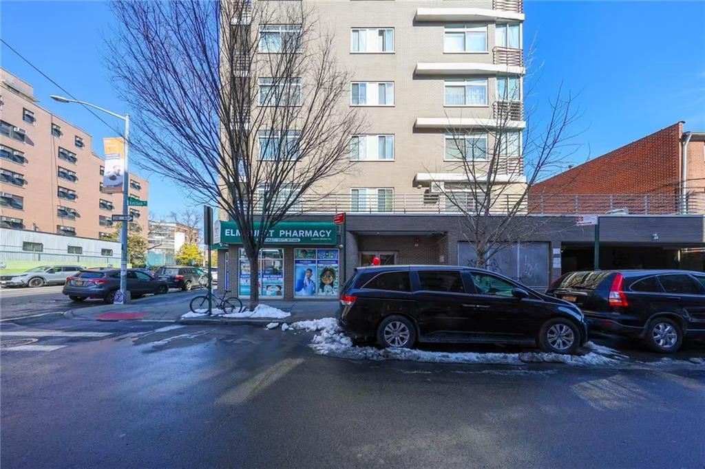 Photo of 8106 Baxter Avenue #2B, Elmhurst, NY 11373 (MLS # 499009)
