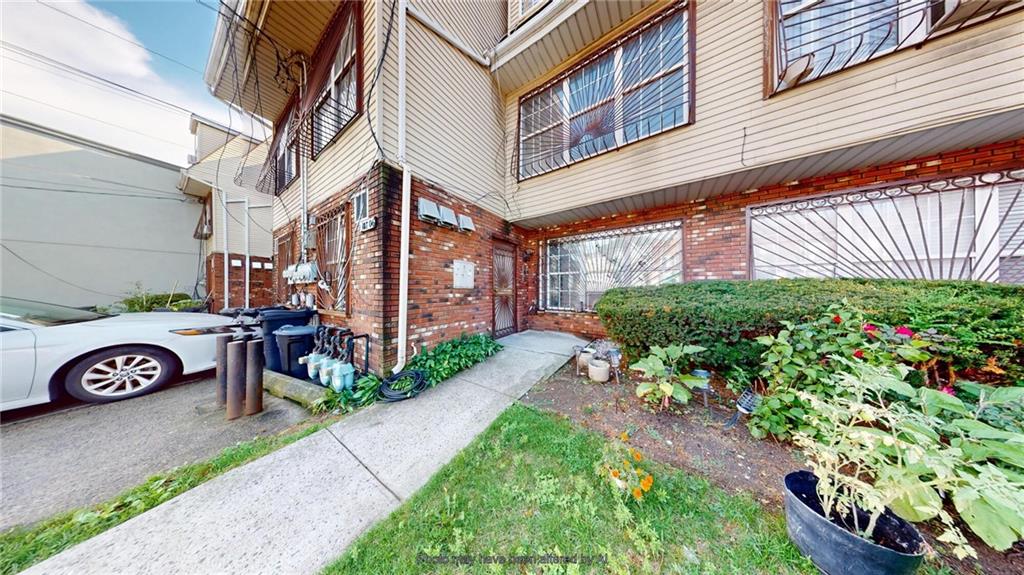 Photo of 107-06 Guy R Brewer Boulevard #8B, Queens, NY 11433 (MLS # 503657)