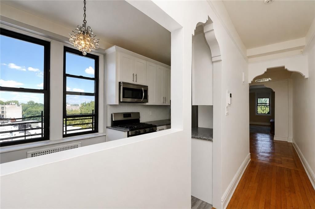 Photo of 6702 Ridge Boulevard #4H, Brooklyn, NY 11220 (MLS # 502998)
