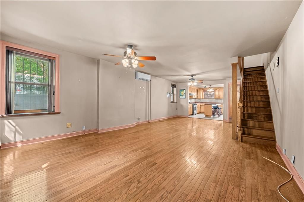 Photo of 485 Clinton Street, Brooklyn, NY 11231 (MLS # 501957)