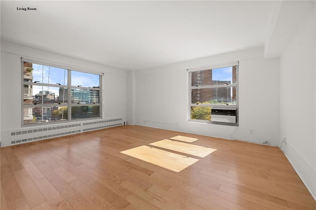 Photo of 501 123rd Street #5C, New York, NY 10027 (MLS # 497582)