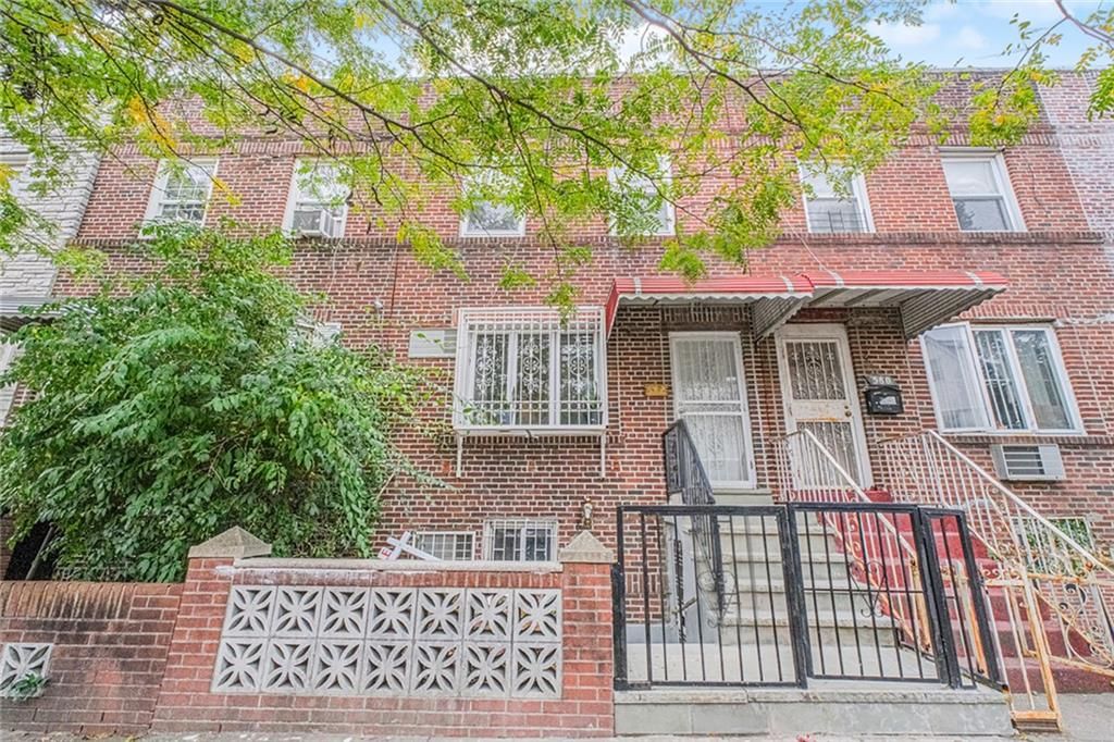 Photo of 582 Bay Ridge Avenue, Brooklyn, NY 11220 (MLS # 497084)