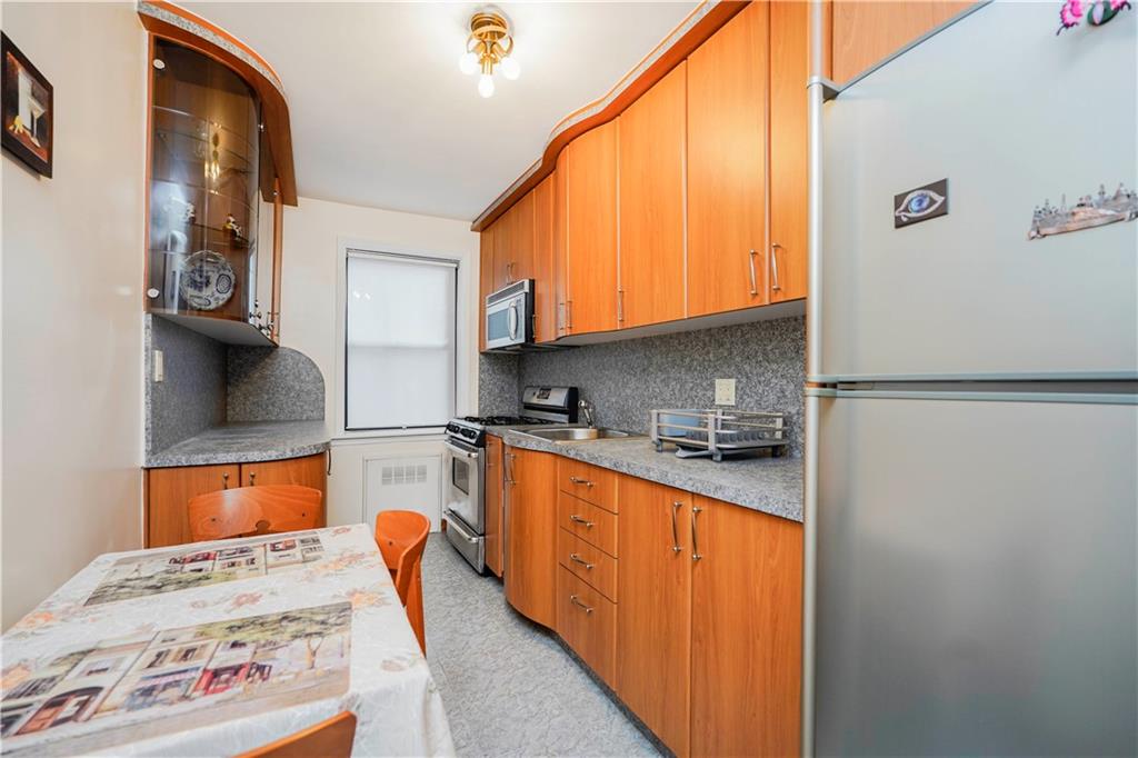 138 71st Street #D7, Brooklyn, New York image 12