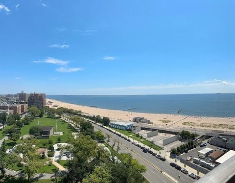 Townhouse For Sale - 501 Surf Avenue #13S<br/> Brooklyn, NY 11224