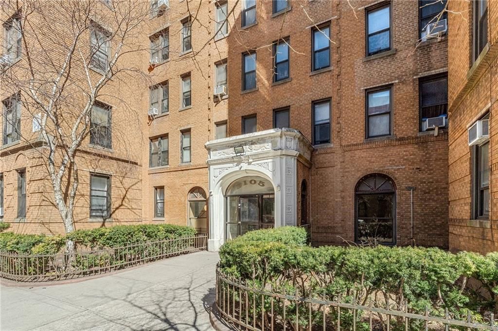 Photo of 3105 Brighton 3rd Street #1K, Brooklyn, NY 11235 (MLS # 499883)