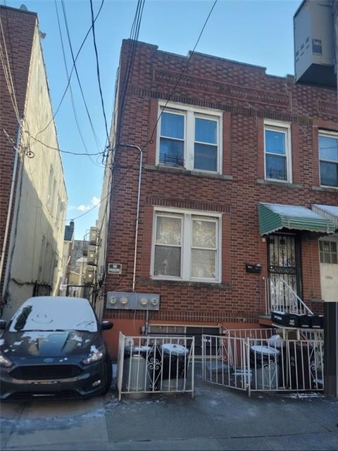 Multifamily For Sale - 220 Neptune Avenue<br/> Brooklyn, NY 11235