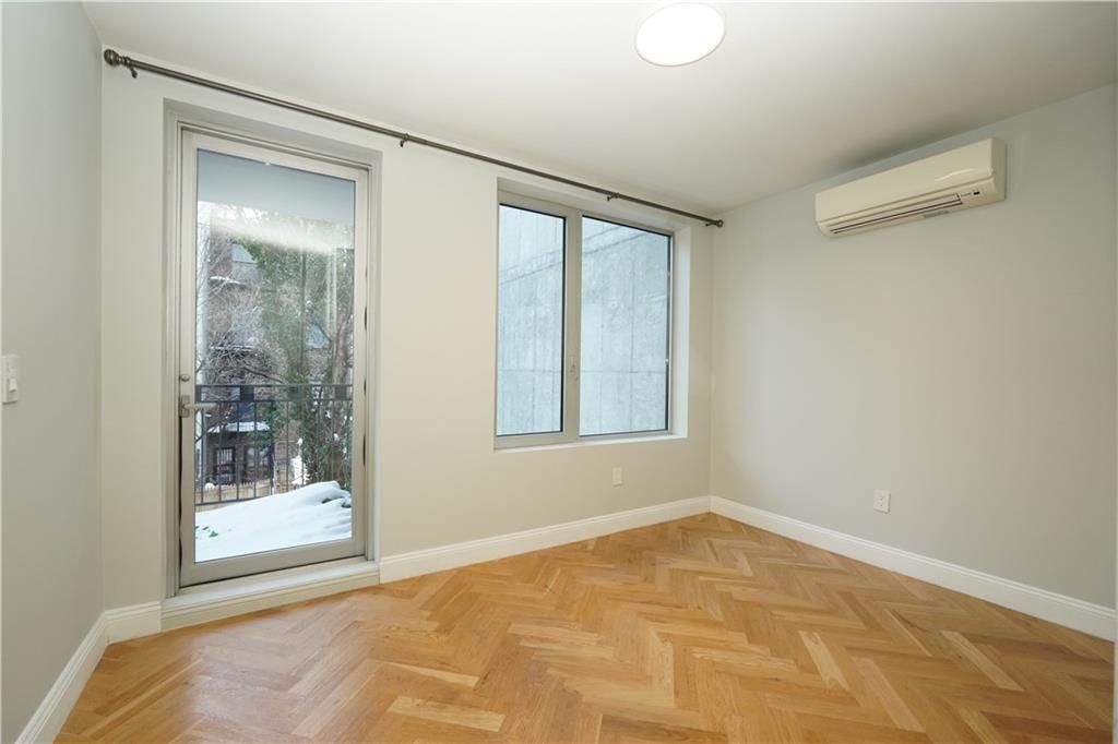 Photo of 531 Vanderbilt Avenue #3B, Brooklyn, NY 11238 (MLS # 499170)