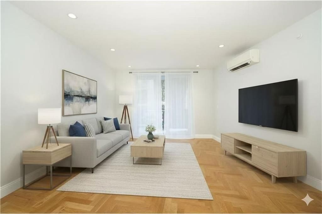 Photo of 531 Vanderbilt Avenue #3B, Brooklyn, NY 11238 (MLS # 499170)