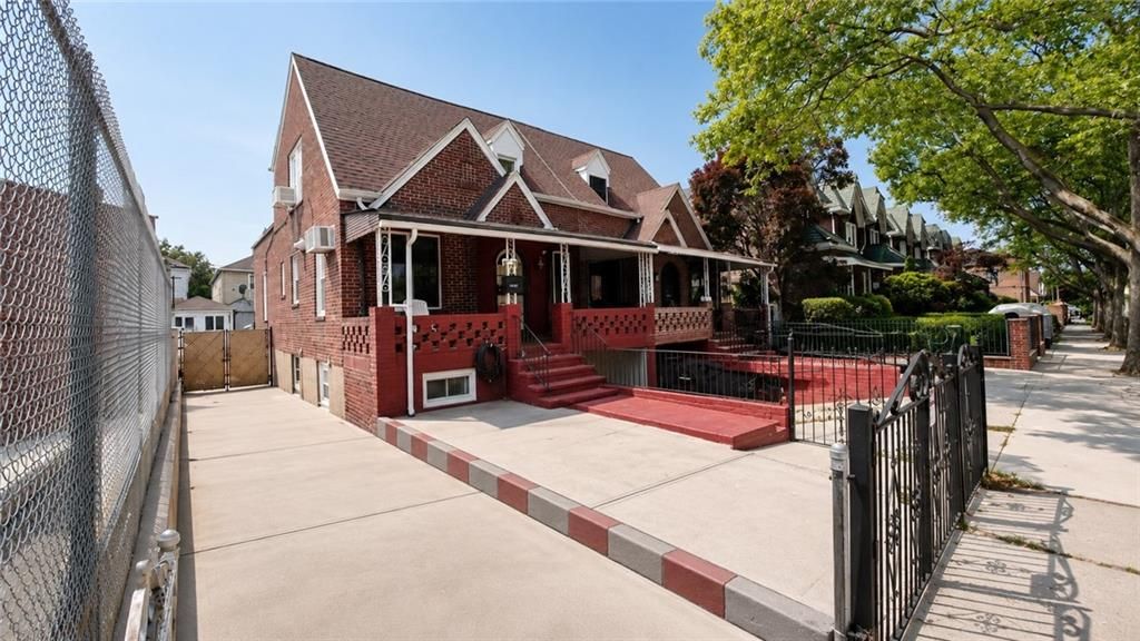 Photo of 1670 Schenectady Avenue, Brooklyn, NY 11234 (MLS # 502248)