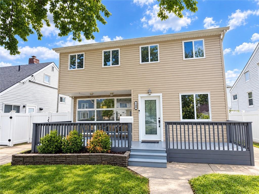 Photo of 108 Ramblewood Avenue, Staten Island, NY 10308 (MLS # 504451)