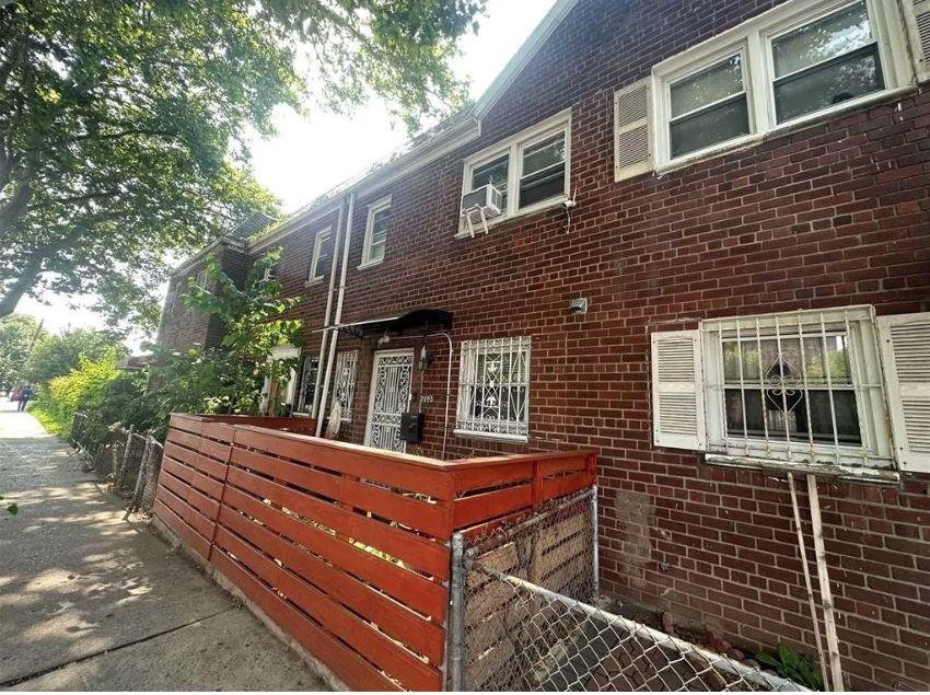 2195 Linden Boulevard, Brooklyn, New York image 14