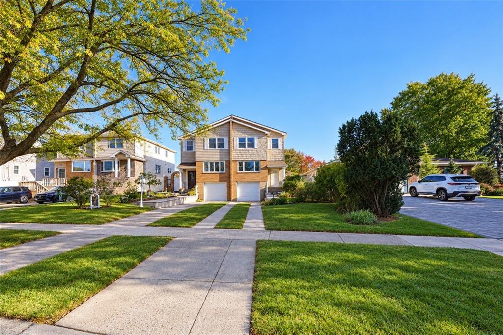 Photo of 3706 Amboy Road, Staten Island, NY 10308 (MLS # 505538)