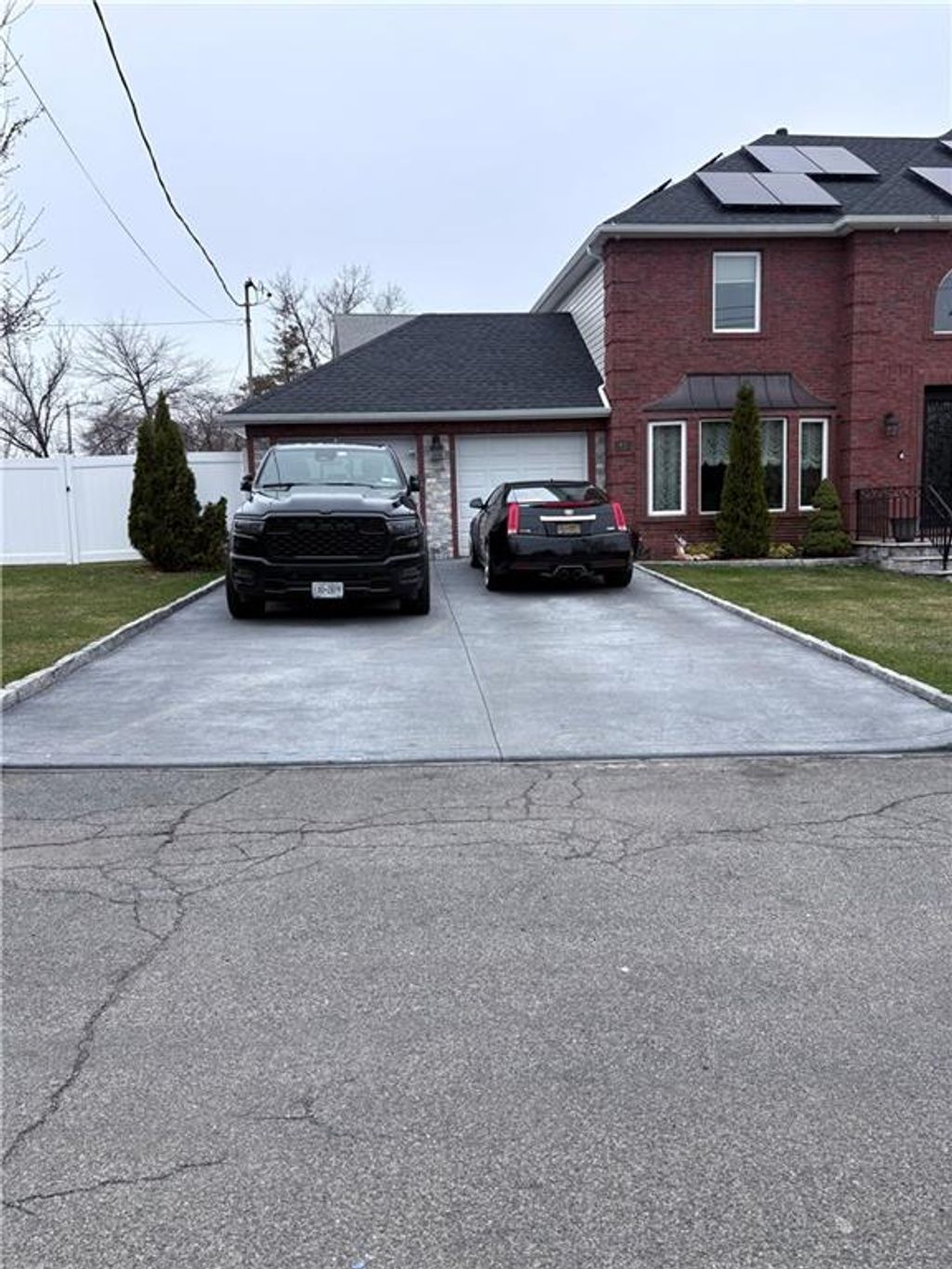 Photo of 45 Poe Street, Brooklyn, NY 10307 (MLS # 499745)