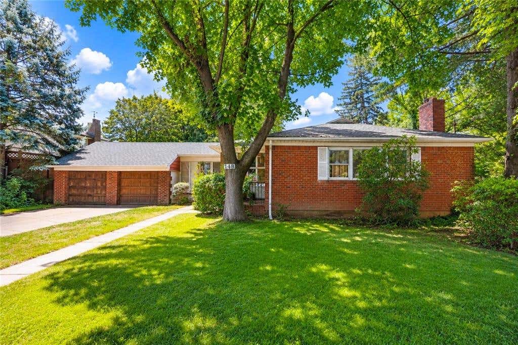 Photo of 148 Radcliff Road, Staten Island, NY 10305 (MLS # 503293)