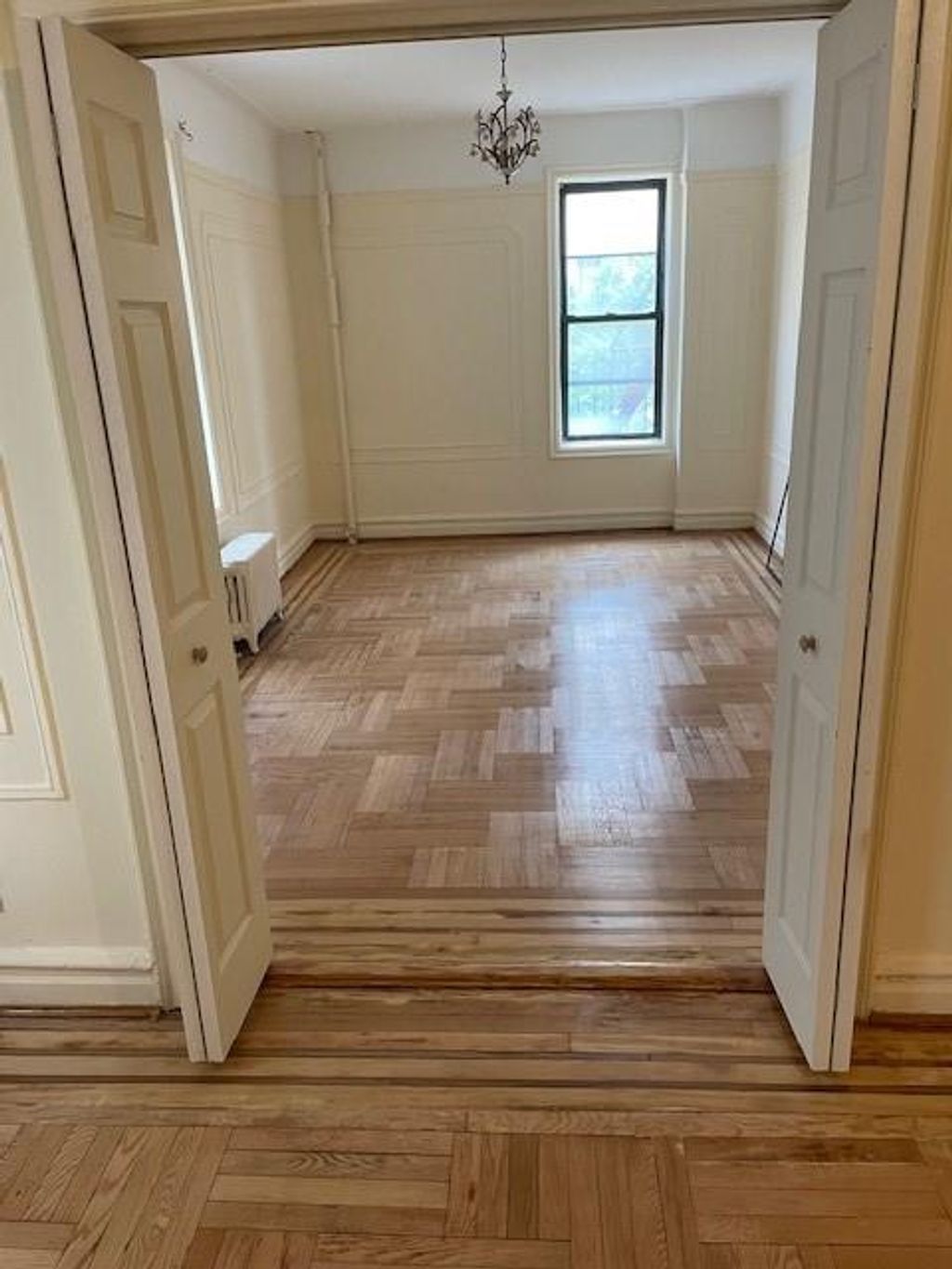 Photo of 601 Brightwater Court #3H, Brooklyn, NY 11235 (MLS # 493632)