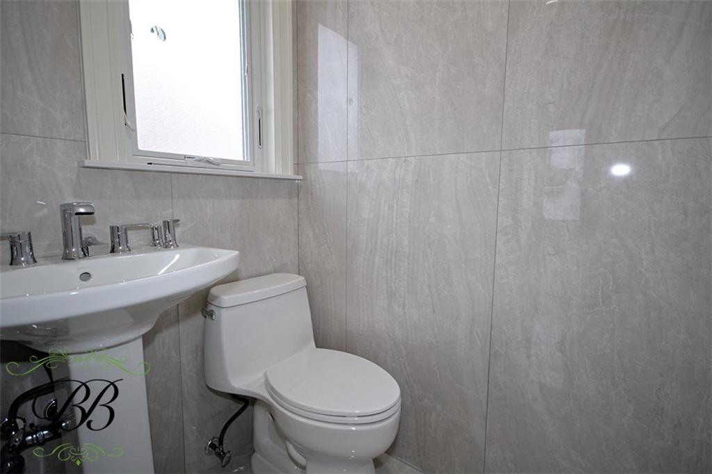 2446 66th Street, Brooklyn, New York image 22