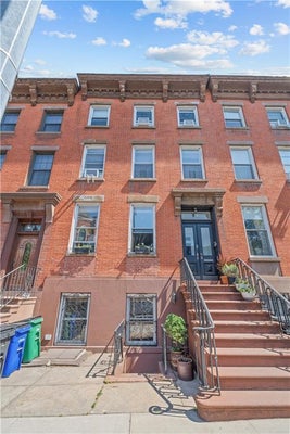 113 CARROLL ST # 1, BROOKLYN, NY 11231 - Image a403acd6fabcedd3ff72131df9abc3cc/3629712474