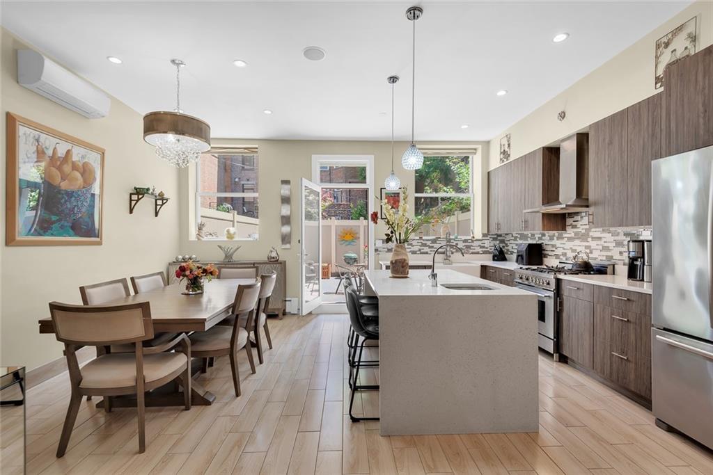 459 Vanderbuilt Avenue, Brooklyn, New York image 3