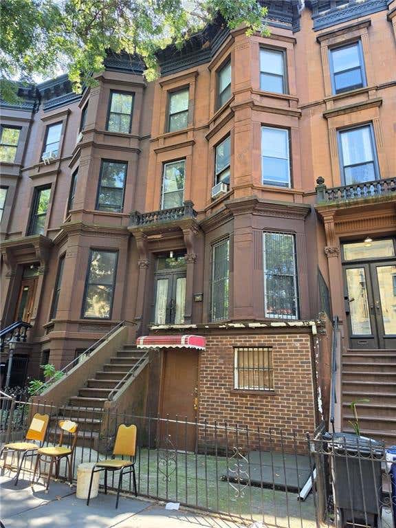 Photo of 816 Union Street, Brooklyn, NY 11215 (MLS # 503969)